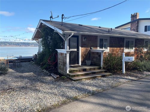 3151 Shoreline Dr, Camano Island, WA, 98282-7003 | Card Image