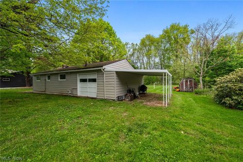 6109 Vale View Dr Sw, Sherrodsville, OH, 44675-9731 | Card Image