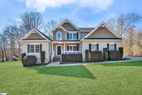 116 Faye Cir, Easley, SC, 29640-7657 | Card Image