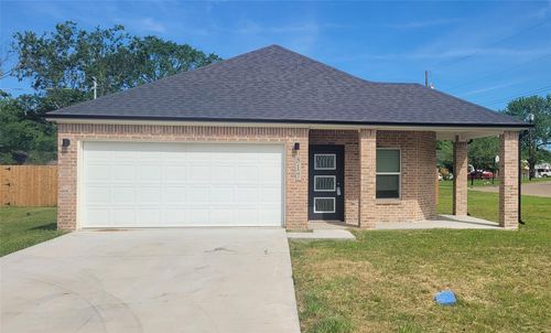 817 Jefferson St E, Sulphur Springs, TX, 75482-2926 | Card Image