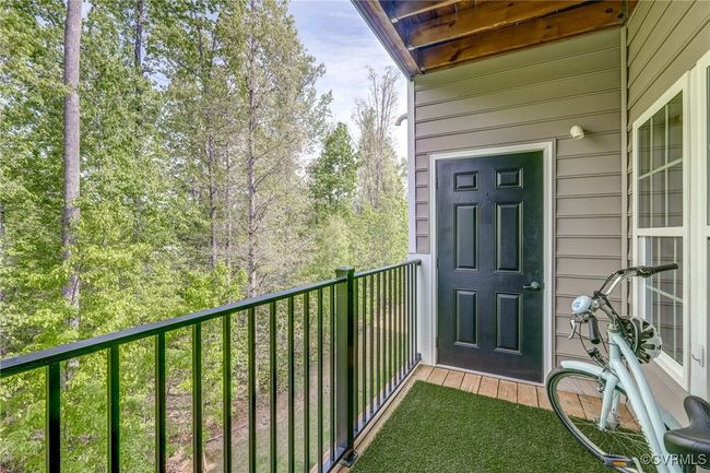 Balcony showing beautiful Park View | Image 17