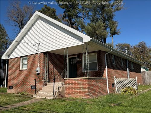 334 Rhoda St, Hurricane, WV, 25526-1411 | Card Image