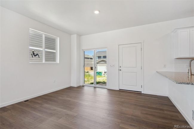 681 N Tempe St, House other with 3 bedrooms, 3 bathrooms and 2 parking in Aurora CO | Image 4