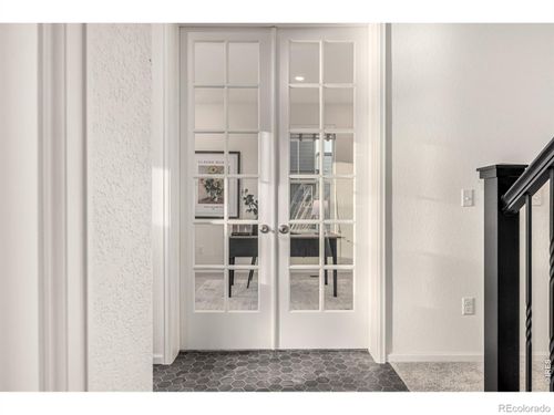 2470 Winding Dr, Longmont, CO, 80504-2449 | Card Image