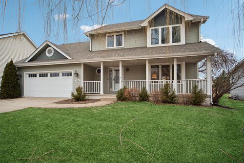 7501 Hickory Ln, Urbandale, IA, 50322-8308 | Card Image