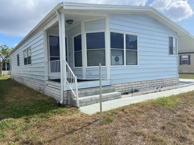 240 Travis Cay Place, House other with 2 bedrooms, 2 bathrooms and null parking in Fort Pierce FL | Image 3