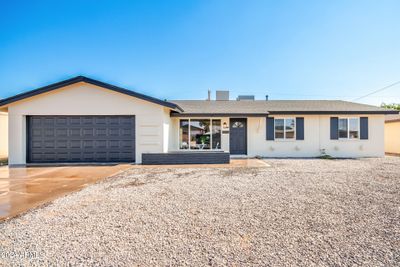 3143 W Dailey Street, House other with 3 bedrooms, 2 bathrooms and null parking in Phoenix AZ | Image 2