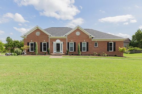 654 Potomac Dr, Clarksville, TN, 37043-5659 | Card Image