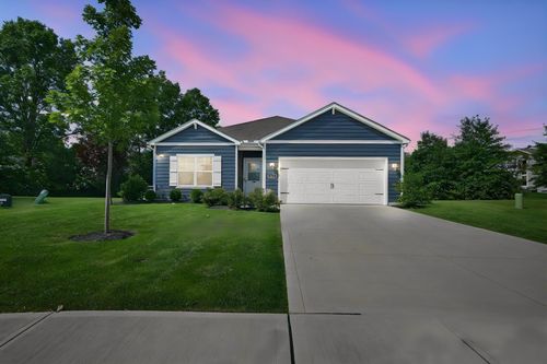 431 Park Vista Dr, Delaware, OH, 43015-4449 | Card Image