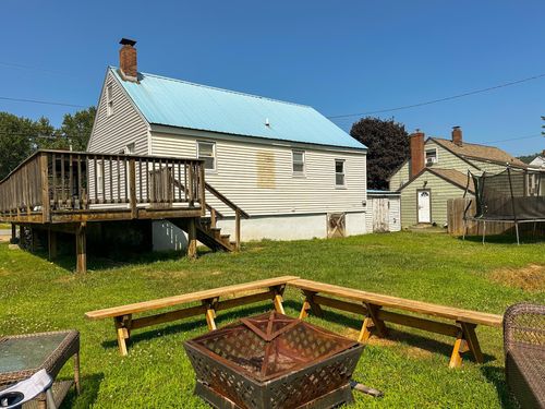 442 103 S, Chester, VT, 05143 | Card Image