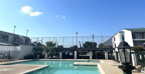 2824 S Bartell Dr, Houston, TX, 77054-1409 | Card Image