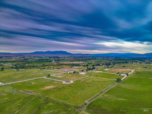 1 Dexter Lane, Emmett, ID, 83617 | Card Image