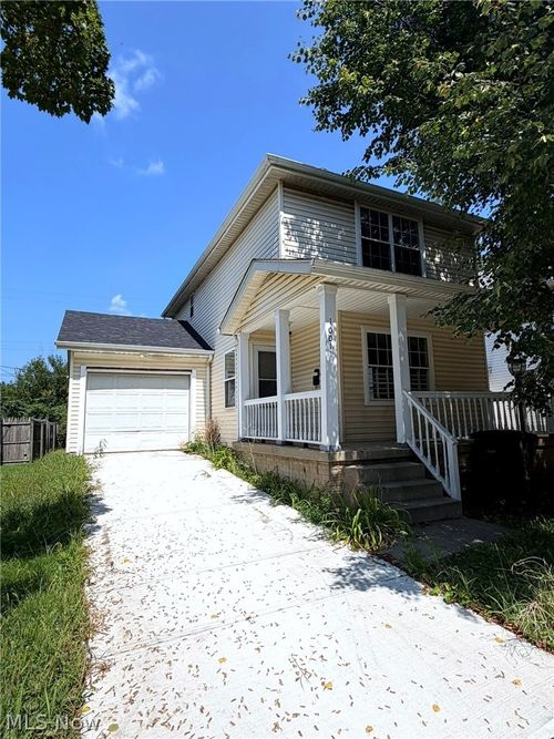 10011 Hulda Ave, Cleveland, OH, 44104-3532 | Card Image