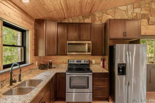 Kitchen showcases appliances | Image 18