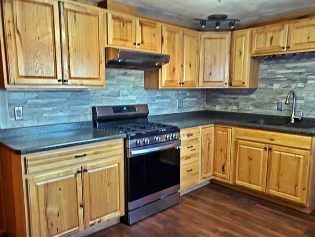309 E Clark St, House other with 5 bedrooms, 3 bathrooms and null parking in SPENCER WI | Image 11