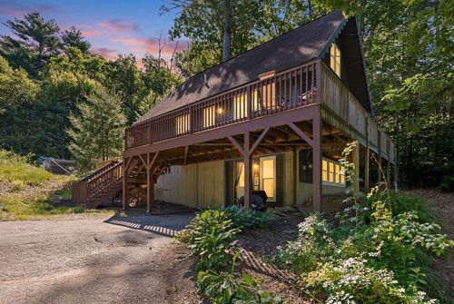 93 Beaver Lake Rd, Ware, MA, 01082-9415 | Card Image