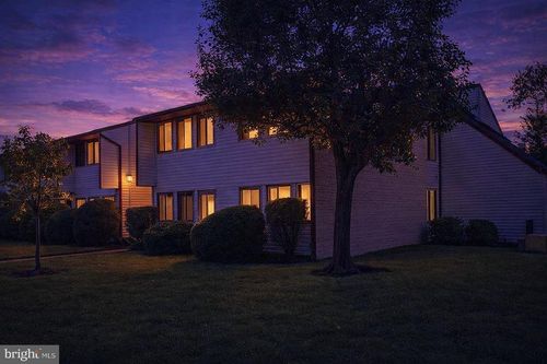 f-4 Avon Dr, East Windsor, NJ, 08520 | Card Image