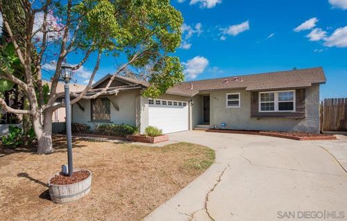 1411 Cornwall St, Spring Valley, CA, 91977-3712 | Card Image