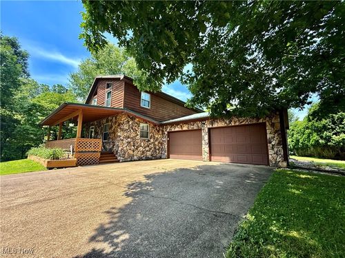 19 Brettwood Dr, Washington, WV, 26181-9770 | Card Image