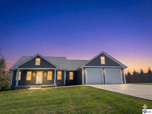 45 Bottle Dr, Elizabethtown, KY, 42701-6208 | Card Image