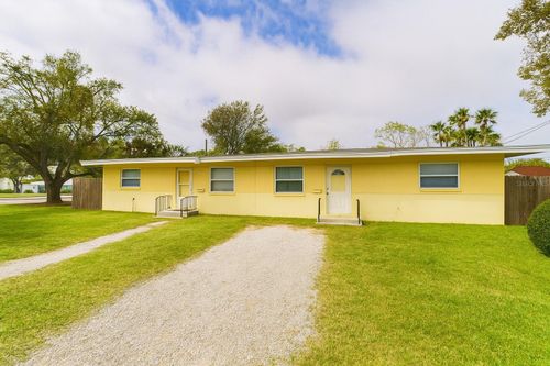 7800 46th Way N, Pinellas Park, FL, 33781-2440 | Card Image