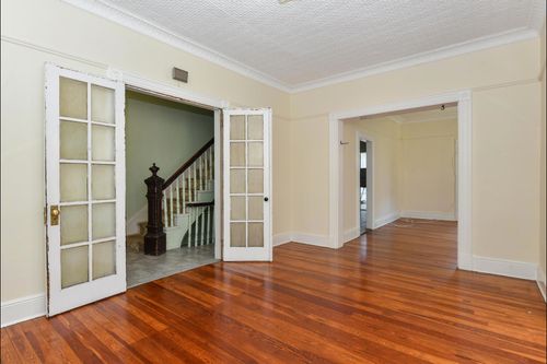 1-572 Gregory Ave, Weehawken, NJ, 07086-5814 | Card Image