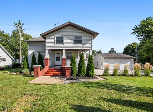 4651 E Lake Rd, Sheffield Lake, OH, 44054-1358 | Card Image
