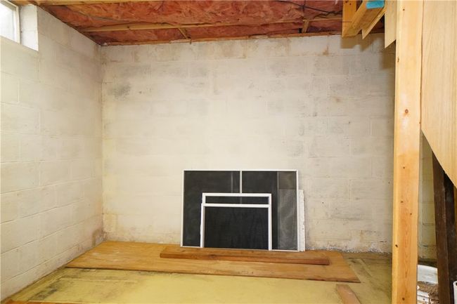 7 Windridge Dr, House other with 3 bedrooms, 1 bathrooms and 2 parking in Uniontown PA | Image 22