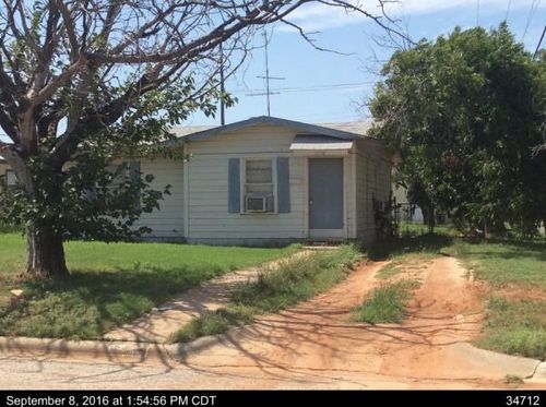 1202 S Crockett Dr, Abilene, TX, 79605-3636 | Card Image