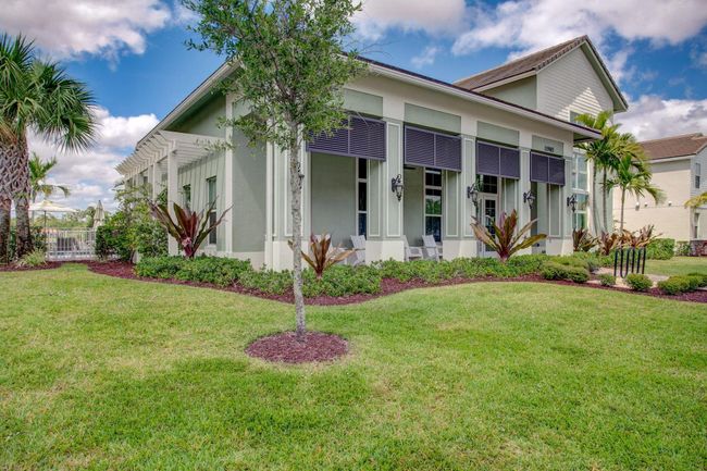 92 Palmetto Ln, House other with 4 bedrooms, 3 bathrooms and null parking in Royal Palm Beach FL | Image 66