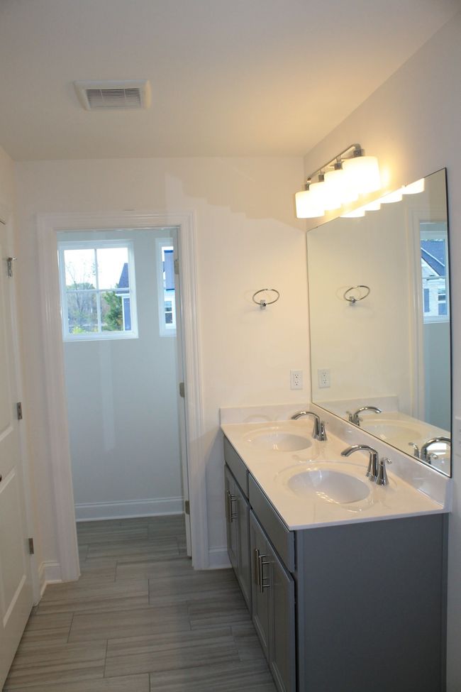 5711 Cloverwood Dr, Condo with 3 bedrooms, 3 bathrooms and 2 parking in Rockvale TN | Image 21