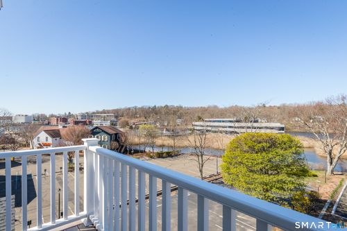 303-201 Main St, Westport, CT, 06880-3204 | Card Image
