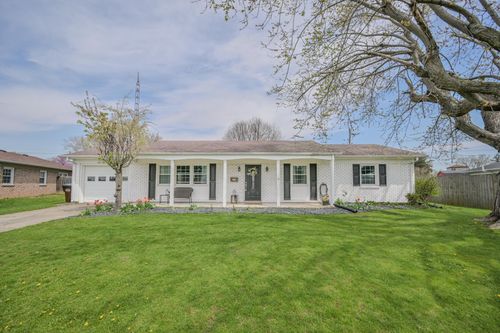 303 Villa Dr, New Carlisle, OH, 45344-1750 | Card Image