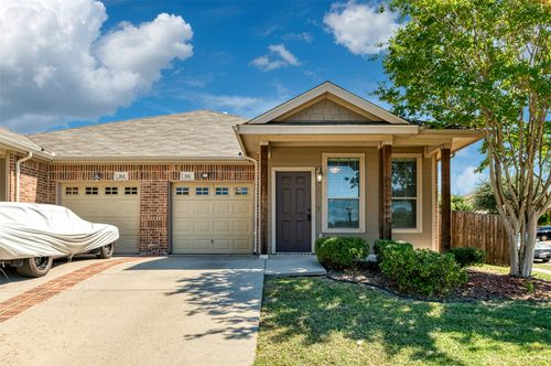 366 Schirra Ct, Lavon, TX, 75166-1873 | Card Image