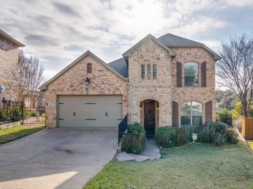122 Mischief Ln, Rockwall, TX, 75032-8451 | Card Image