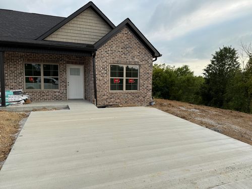 836 Ridgewood Dr, Berea, KY, 40403-9814 | Card Image