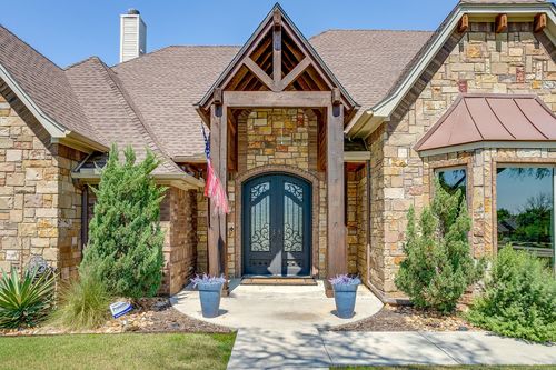 108 Howard Newby Ln, Springtown, TX, 76082-6076 | Card Image