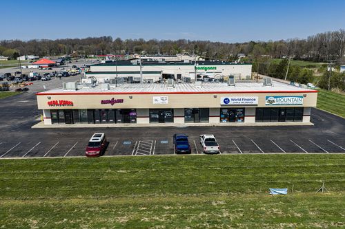 2233 W Everly Brothers Blvd, POWDERLY, KY, 42367-5405 | Card Image