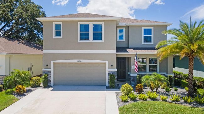 Front of home | Image 47