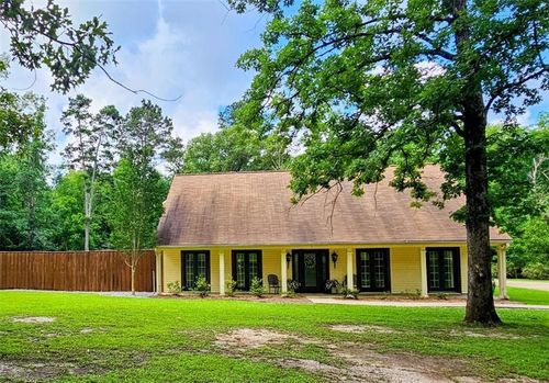 130 Pine Ridge Dr, Winnfield, LA, 71483-7016 | Card Image