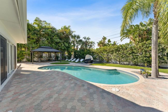 2205 Ne 30 Th St, House other with 3 bedrooms, 2 bathrooms and null parking in Lighthouse Point FL | Image 67