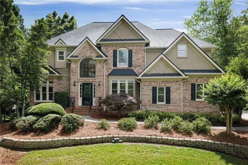 46 Lakecrest Cir, Suwanee, GA, 30024-4229 | Card Image