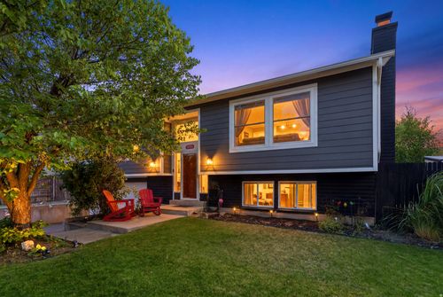 5258 S 2150 W, Taylorsville, UT, 84129-1331 | Card Image