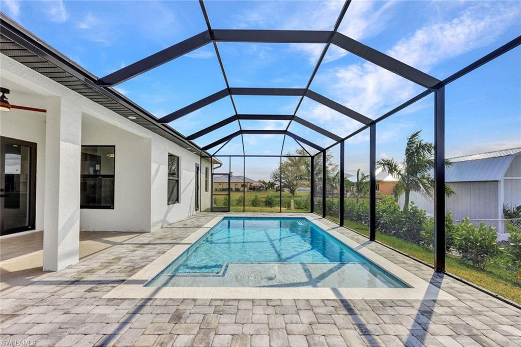 Residential Lease in CAPE CORAL 3