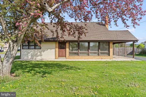 917 Wertzville Rd, ENOLA, PA, 17025-1836 | Card Image