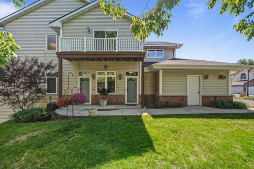 5-370 E Veterans Way, Mukwonago, WI, 53149 | Card Image