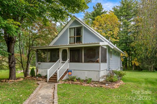 2697 Three Mile Hwy, Newland, NC, 28657-8583 | Card Image