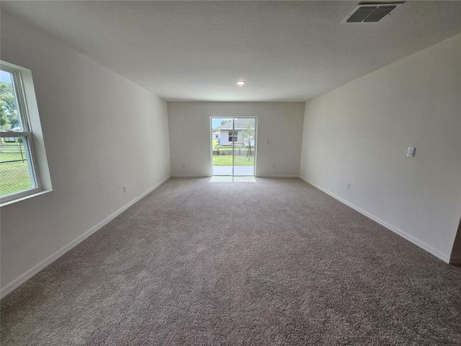 8076 98 Th Ct, House other with 4 bedrooms, 2 bathrooms and null parking in Vero Beach FL | Image 10