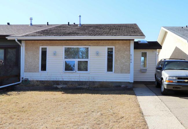 5104 38 Street, Home with 2 bedrooms, 1 bathrooms and 2 parking in Ponoka AB | Image 13