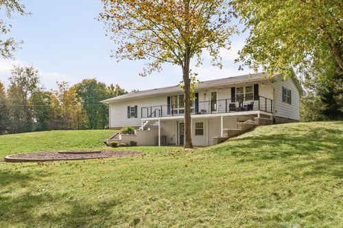 88 County Road 2000 N, Mahomet, IL, 61853-8906 | Card Image